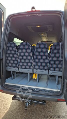 حافلة صغيرة MERCEDES-BENZ 10 Sprinter Lord Light 22 Sitzer Vorlauffahrzeug