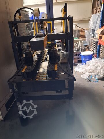 Carton erector with sealer SIat F144-DX