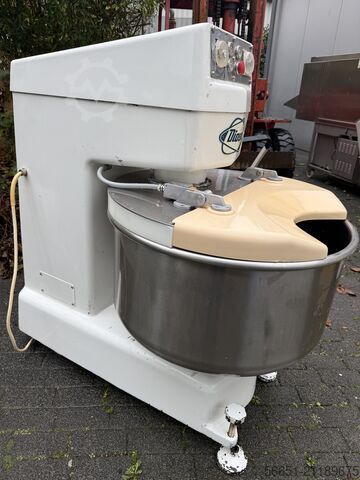 Spiralni mikser DIosna SPL120 D