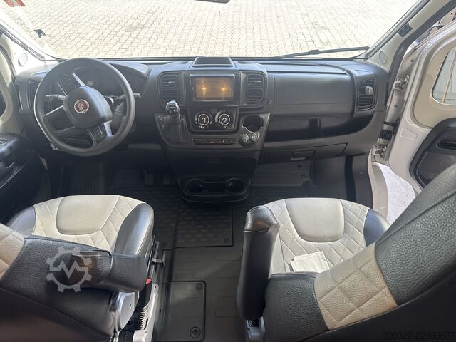 Camper semintegrato 2024 Fiat Ducato Weinsberg Carasuite | Cambio automatico | 5 posti letto
