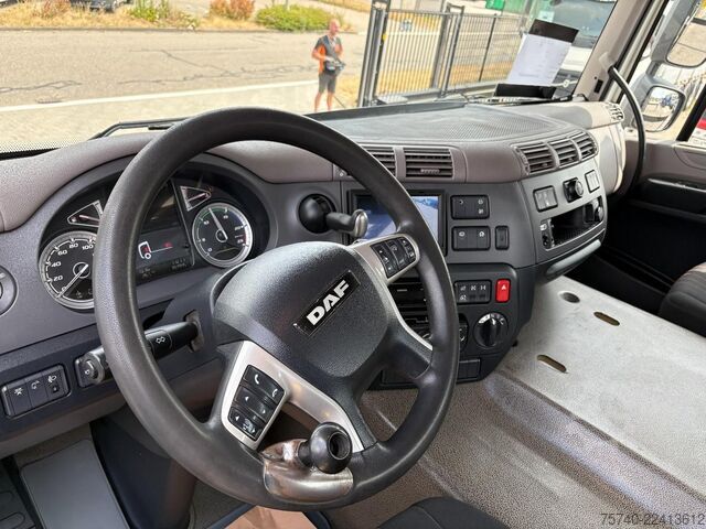 Crane DAF CF530 + FASSI F 820 RA 6X EXT.  +  JIB 6X EXT. ...