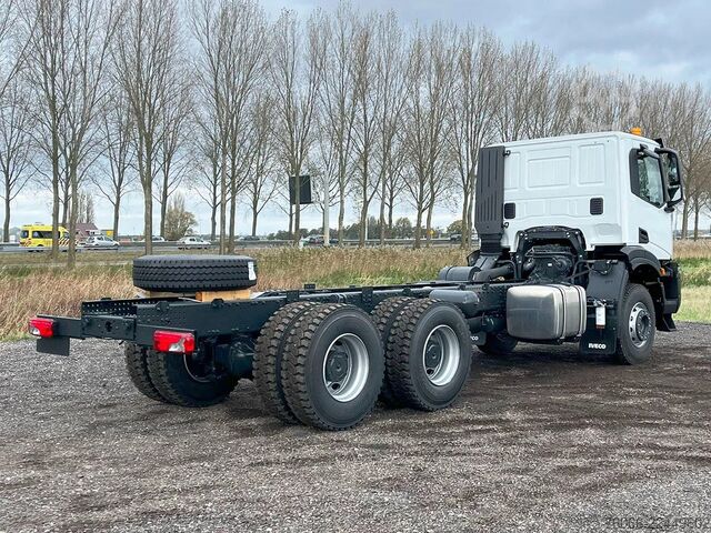 Șasiu cu cabină Iveco T-Way AD380T43H-4500 AT Chassis Cabin (9 units)