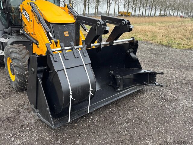 Комбинация экскаватор/погрузчик JCB 3CX Sitemaster Backhoe Loader (20 units)