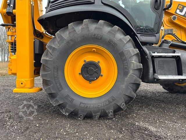 Комбинация экскаватор/погрузчик JCB 3CX Sitemaster Backhoe Loader (20 units)