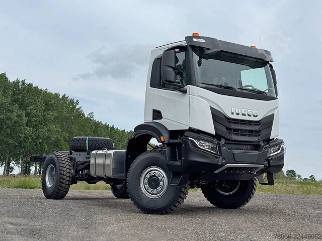 Шасси с кабиной Iveco T-Way AD190T43WH-4500 AT Chassis Cabin (8 units)