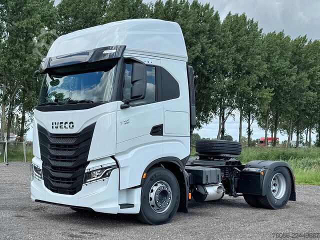 Стандарт-СЗМ Iveco S-WAY AS440S43T/P ON Tractor Head