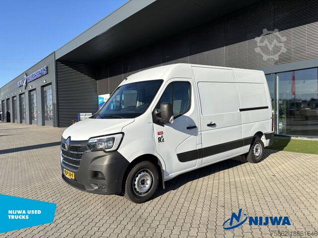 Box van Renault Master T35 150 L2H2  Navigatie + Dubbele schuif...