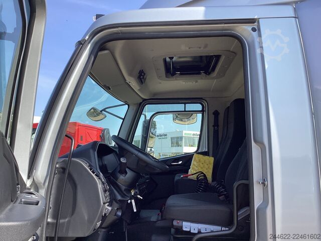 Camión con carrocería personalizada Ford Ford 4x2 Road 1833 Daycab