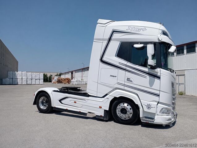 Staðlaður dráttarbíll DAF XG+ 530 euro 6e FULL PNEUM. & Full Opt.