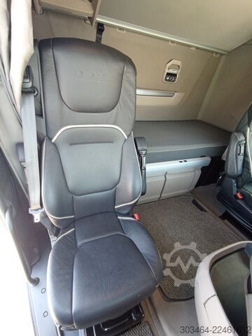 Staðlaður dráttarbíll DAF XG+ 530 euro 6e FULL PNEUM. & Full Opt.