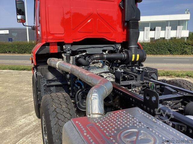 Chasis de camión Ford 8x4 Construction 4145D Low Roof Sleeper