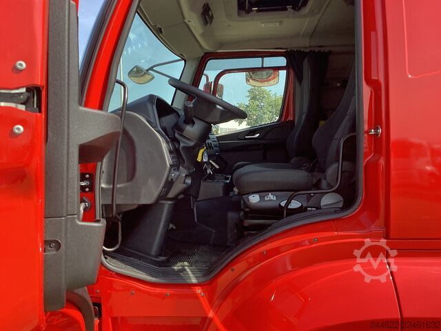 Chasis de camión Ford 8x4 Construction 4145D Low Roof Sleeper