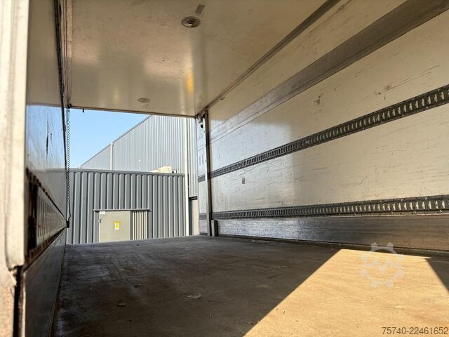 Refrigerated/freezer transport Mercedes-Benz Axor 1824 + CARRIER SUPRA 750 + DHOLLANDIA 2000...