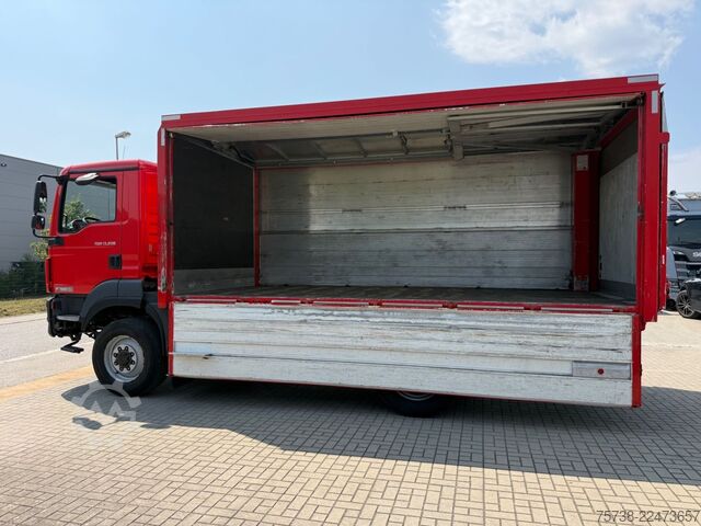 LKW mit Getränkeaufbau MAN TGM 13.290 4x4 Getränke/Seitenlader+LBW/Navi