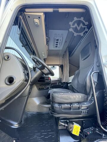 Τυπική μονάδα τράκτορα DAF FT XF 460 SC, Kipp-/Schubbodenhydr., Kompressor