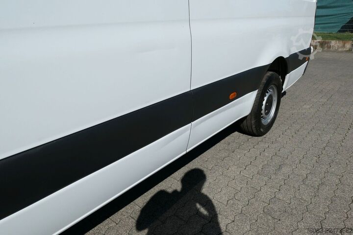 Dodávka s vysokou strechou MERCEDES-BENZ Sprinter 315 CDI 907 Maxi Kasten Kamera