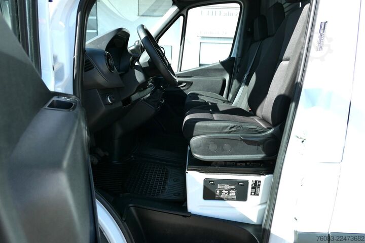 Dodávka s vysokou strechou MERCEDES-BENZ Sprinter 315 CDI 907 Maxi Kasten Kamera