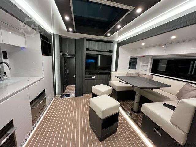 Kariloomade veok MERCEDES-BENZ 2651 STX 5 Pferde DOP. POP-OUT+POP-UP  EXKLUSIVE