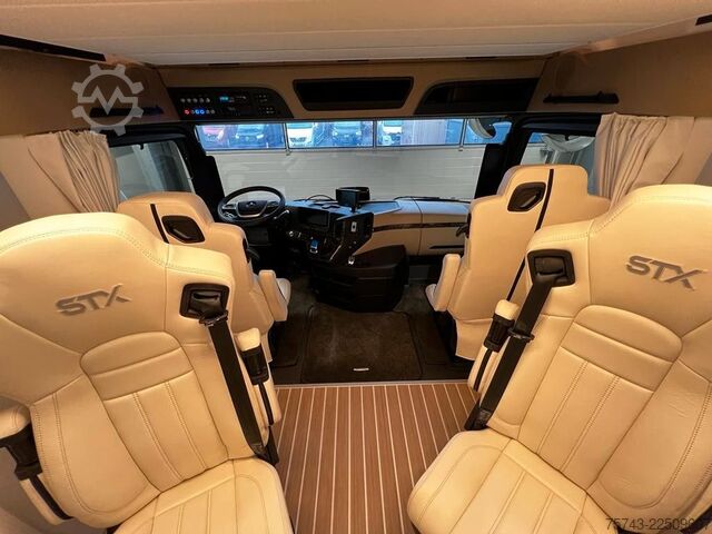 Kariloomade veok MERCEDES-BENZ 2651 STX 5 Pferde DOP. POP-OUT+POP-UP  EXKLUSIVE