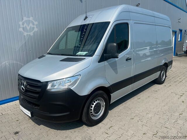 Vans ar augstu jumtu MERCEDES-BENZ Sprinter 315 9G-TR HOCH+LANG KLIMA 3-SITZ KAMERA