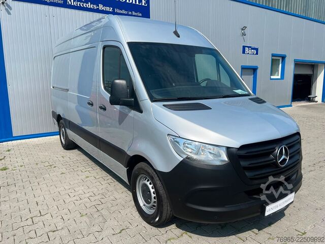 Slēgtais furgons MERCEDES-BENZ Sprinter 315 9G-TR HOCH+LANG KLIMA 3-SITZ KAMERA
