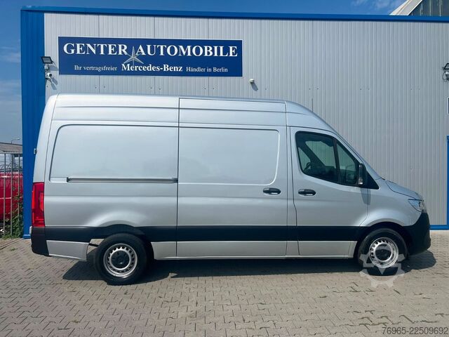 Slēgtais furgons MERCEDES-BENZ Sprinter 315 9G-TR HOCH+LANG KLIMA 3-SITZ KAMERA