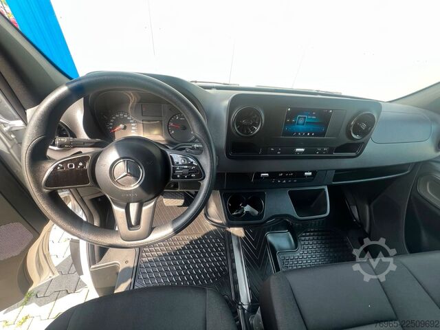 Slēgtais furgons MERCEDES-BENZ Sprinter 315 9G-TR HOCH+LANG KLIMA 3-SITZ KAMERA