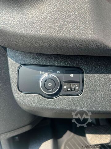 Slēgtais furgons MERCEDES-BENZ Sprinter 315 9G-TR HOCH+LANG KLIMA 3-SITZ KAMERA