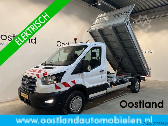 Volquete Ford E-Transit 350 L3H1 Trend 68 kWh RWD Kipper / Ti...