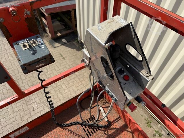 Platform kerja Skyjack SJ9250RT 4x4 / 17.2 Meter / 2016 BJ