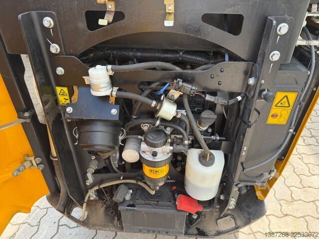 Mini-escavadora JCB 15C-1 / 982 H /  3 x Löffel / Kabine