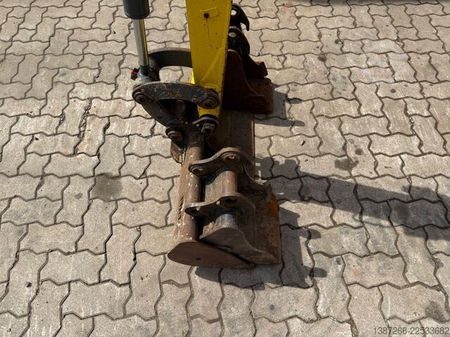 迷你挖掘机 WACKER Neuson ET16 / 2019 BJ / 996 H / 3x Löffel