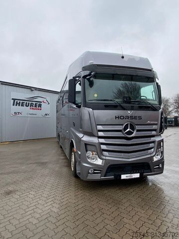 Camión para ganado MERCEDES-BENZ Actros 2651 STX  Pop-Out,  5 Pferde