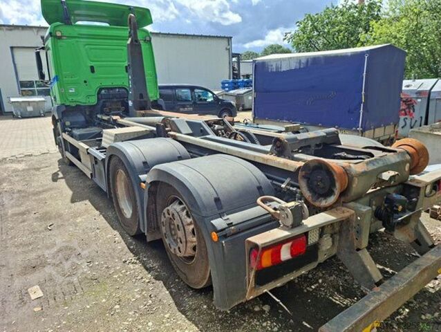 Rúllupalli vörubíll MERCEDES-BENZ Antos 2543 L 6x2 Abrollkipper VDL Schub+Knick