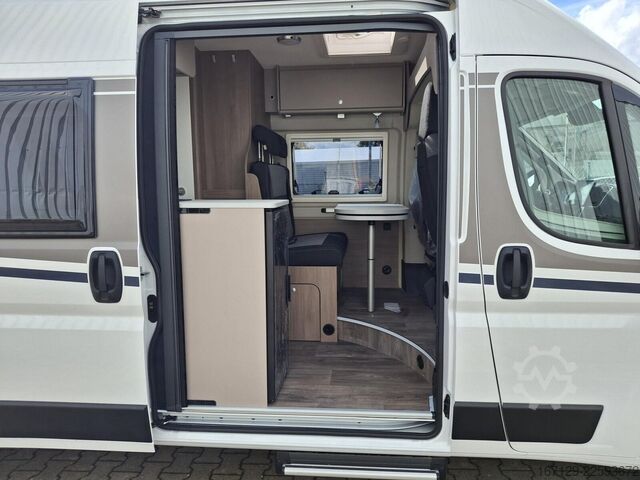Campervan CARADO CV 600