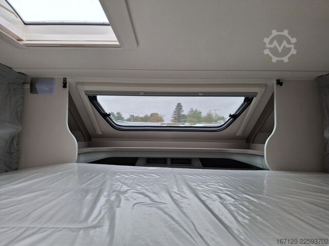 Semi-integrated camper CARADO Edition26 T Ford 449