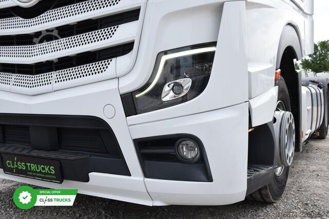 Standardni tegljač MERCEDES-BENZ Actros 5 1845 BigSpace