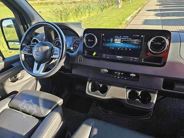 Carrinha de tejadilho alto MERCEDES-BENZ SPRINTER 317 L3H2 LED Mbux10!