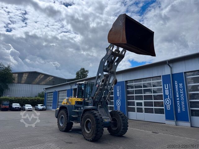 装载机 TEREX TL260 Radlader 15,8 T *8.000 h *Longarm *40 km/h