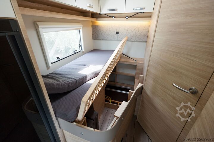 Xe căm trai bán tích hợp Fiat Ducato Weinsberg Carasuite 2020 | Completamente accessoriato|5 posti letto