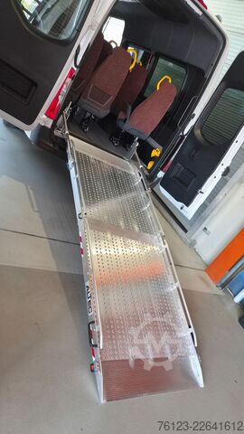 รถมินิบัส MERCEDES-BENZ Sprinter Lord Light 22 Sitzer  Aktionspreis
