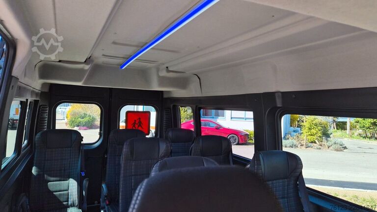 Kleinbus Opel Movano Mobility Airline Boden Rolli