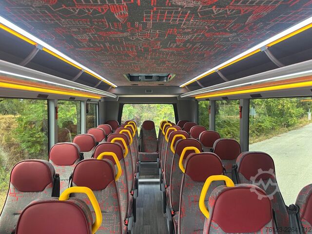 Microbuz MERCEDES-BENZ 30 Sitzer Schul- Transferbus 519 Lagerfahrzeug