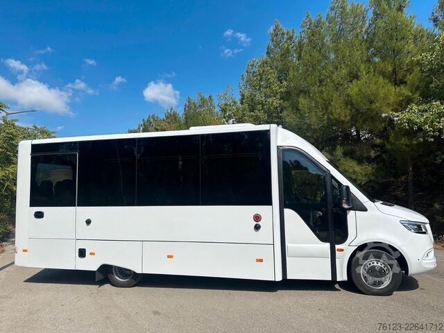 Microbuz MERCEDES-BENZ 30 Sitzer Schul- Transferbus 519 Lagerfahrzeug