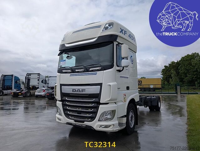 Πλαίσιο με καμπίνα DAF XF 450