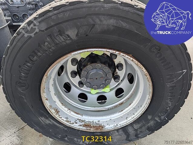 Chasis con cabina DAF XF 450