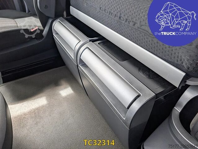 Chasis con cabina DAF XF 450