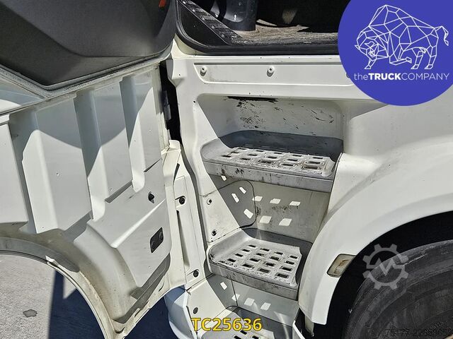 Πλαίσιο με καμπίνα DAF XF 440
