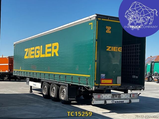 Συρόμενοι μουσαμάδες Krone Profi Liner