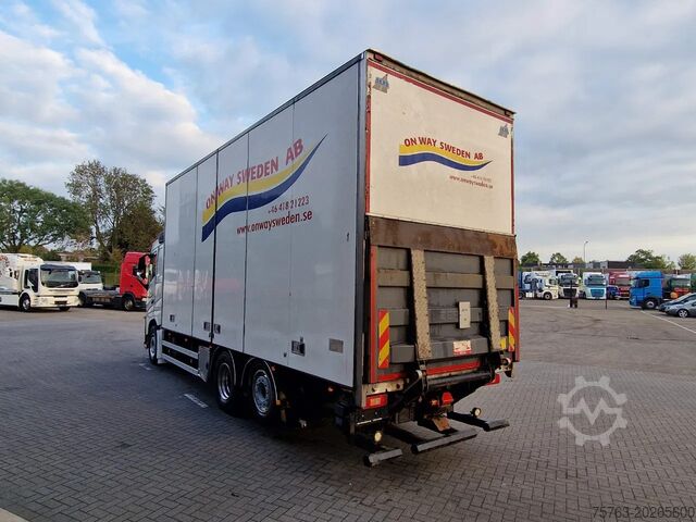 手提箱 Volvo FH 13.460 lowroof 6x2 - Box with Sidedoors - 48...